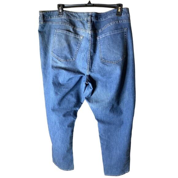 Torrid Jeans Women's Plus Size 4X (26R) Regular Blue Stretch Denim - Picture 2 of 9